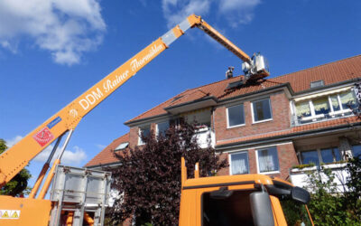 Dachausbau, Neueindeckung, Energieeffizienz: Dachdecker in Parchim für Facharbeiten in der Höhe