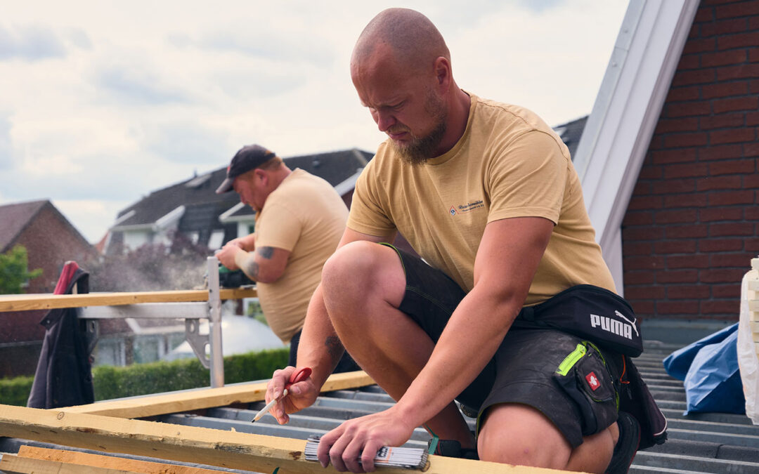Dachsanierung oder Neueindeckung – was ist die bessere Lösung?